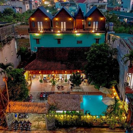 Odyssey Hostel, Tours & Motorbikes Rental Ha Giang Εξωτερικό φωτογραφία