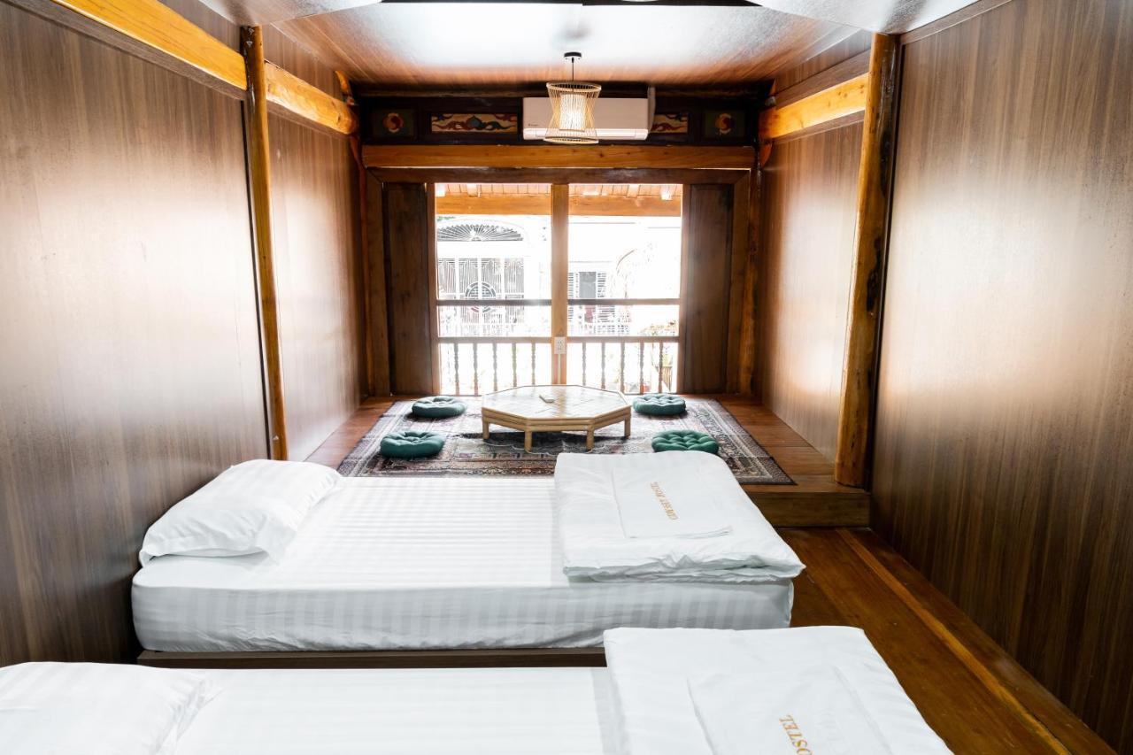 Odyssey Hostel, Tours & Motorbikes Rental Ha Giang Εξωτερικό φωτογραφία