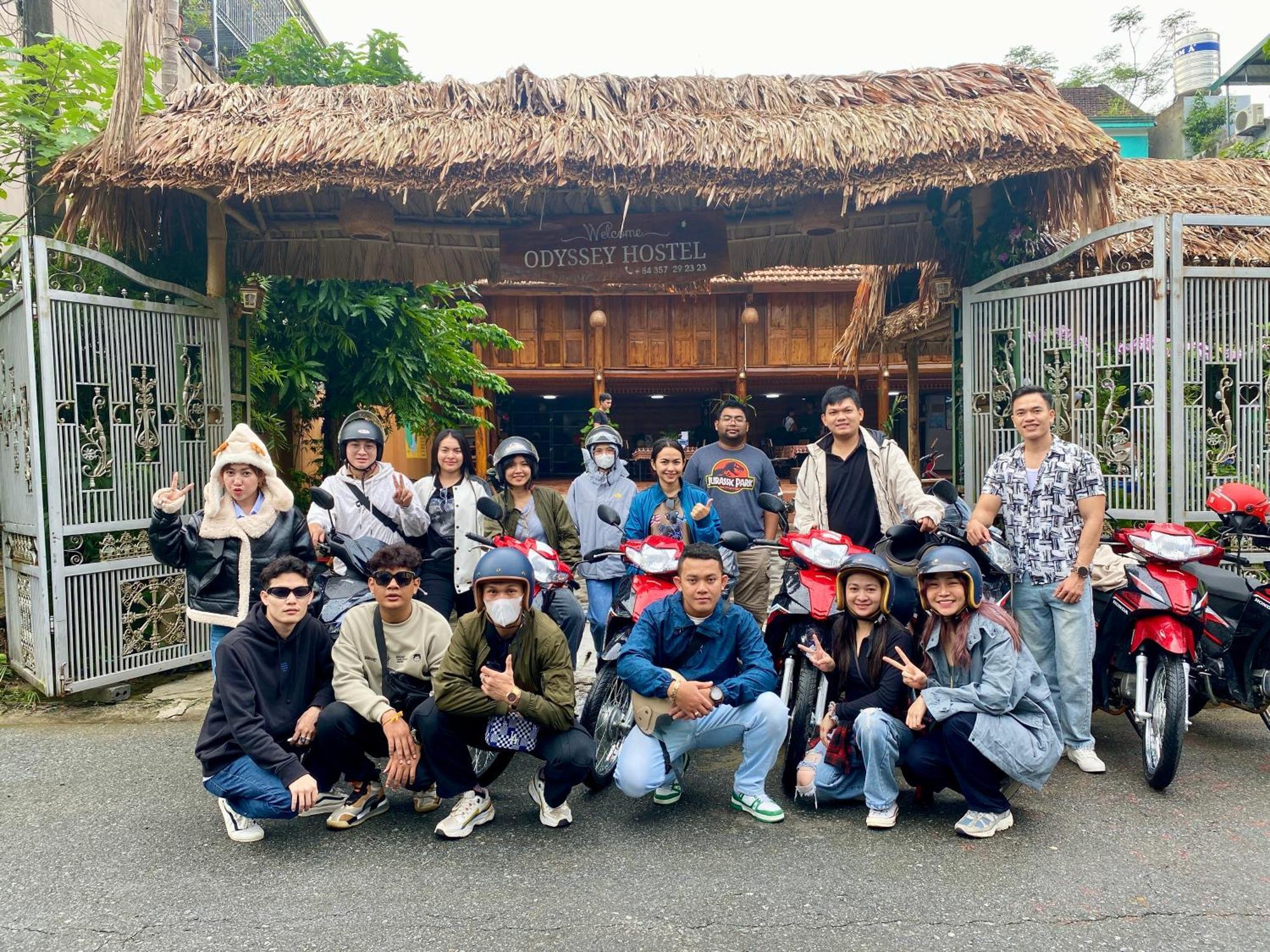 Odyssey Hostel, Tours & Motorbikes Rental Ha Giang Εξωτερικό φωτογραφία